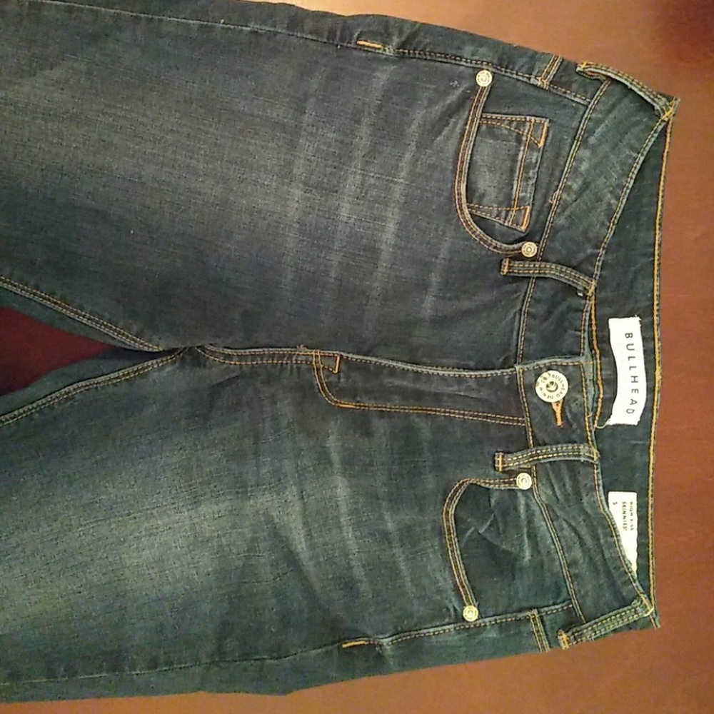 Skinny jeans